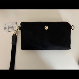 Lululemon Now and Always Wallet